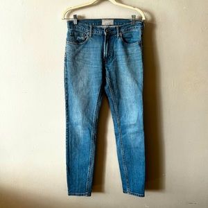 Everlane Straight Leg Jeans in Medium Wash - Size 27